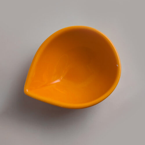 Oil Lamp Yellow 01
